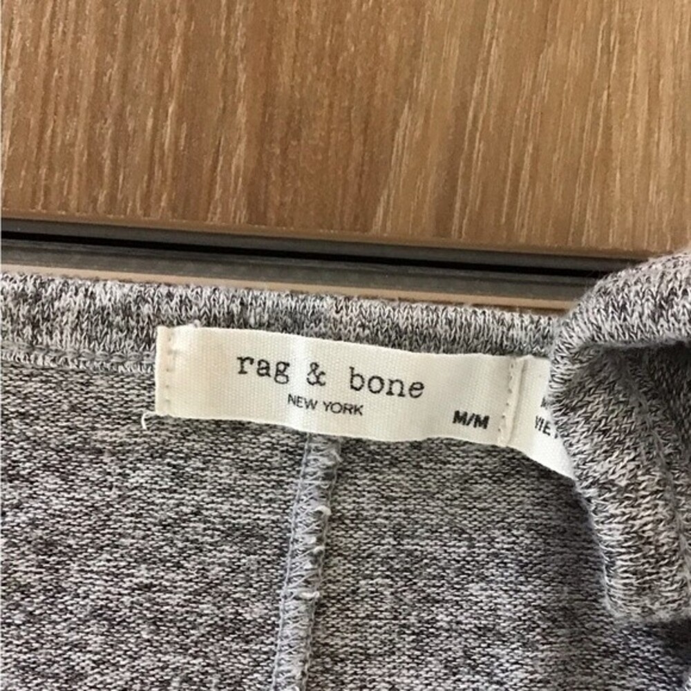 rag & bone VNeck Pullover M - Picture 4 of 6